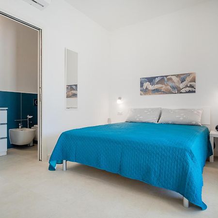 Ambra Holiday Rooms - Rooms & Beach San Teodoro  Ngoại thất bức ảnh
