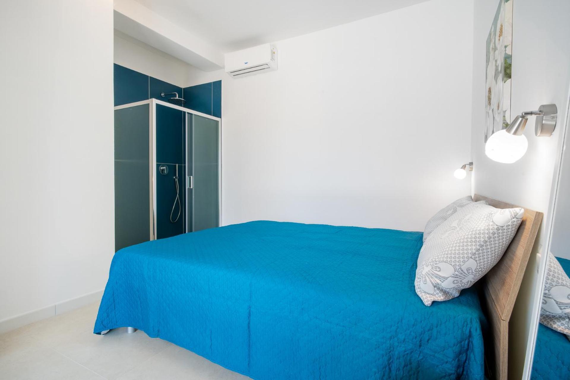 Ambra Holiday Rooms - Rooms & Beach San Teodoro  Ngoại thất bức ảnh