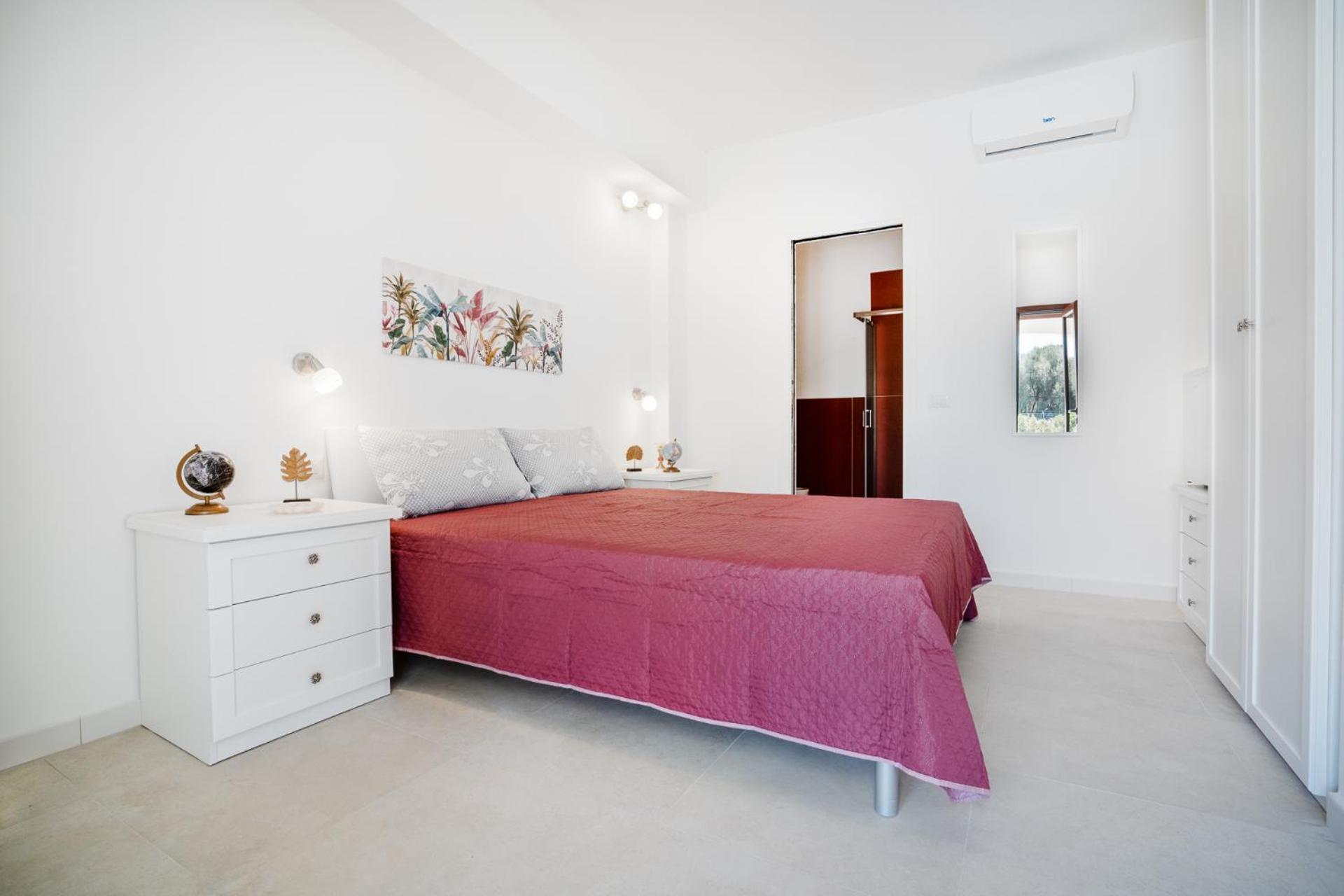 Ambra Holiday Rooms - Rooms & Beach San Teodoro  Ngoại thất bức ảnh