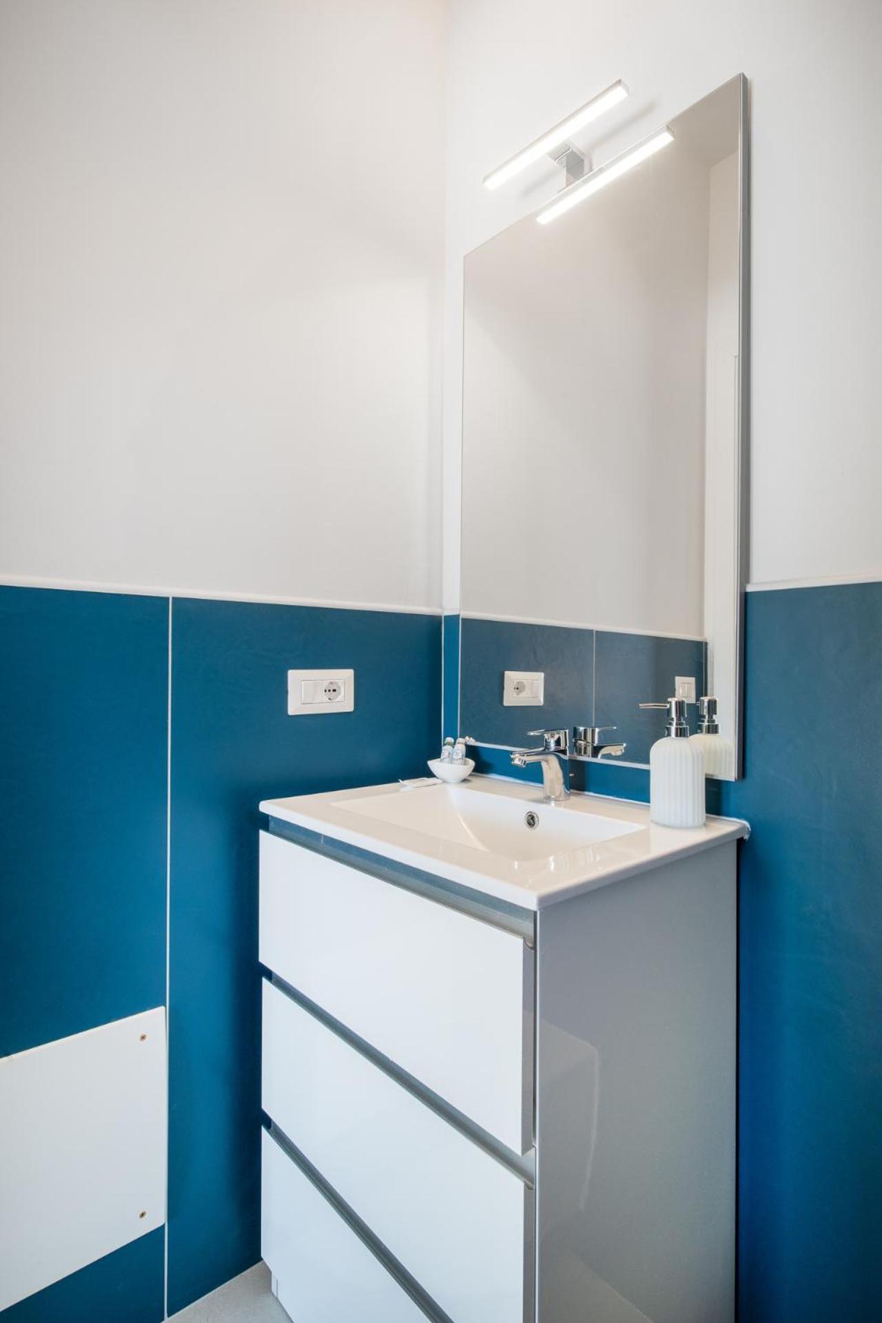 Ambra Holiday Rooms - Rooms & Beach San Teodoro  Ngoại thất bức ảnh